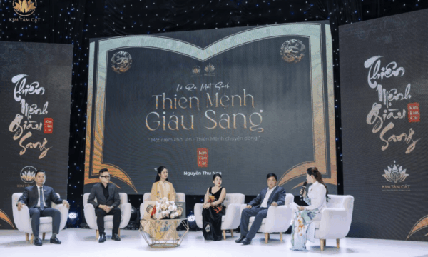 Sách Thiên Mệnh Giàu Sang Bản Sơ Cấp – Cánh cửa bước vào hành trình cải mệnh
